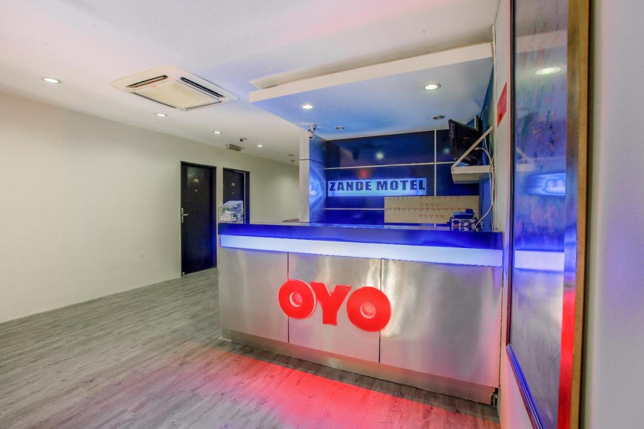 Oyo 822 Zande Motel Куала Селангор Екстериор снимка