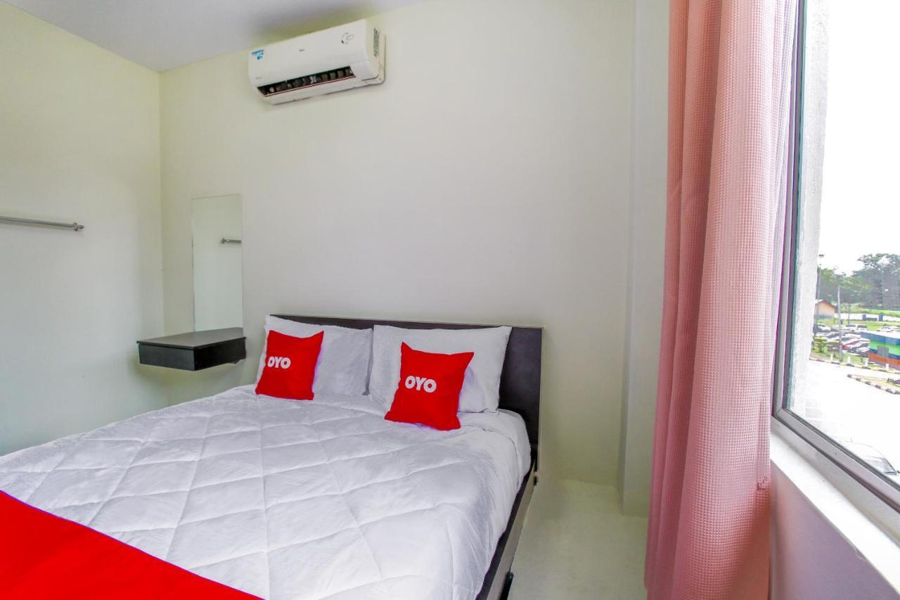 Oyo 822 Zande Motel Куала Селангор Екстериор снимка