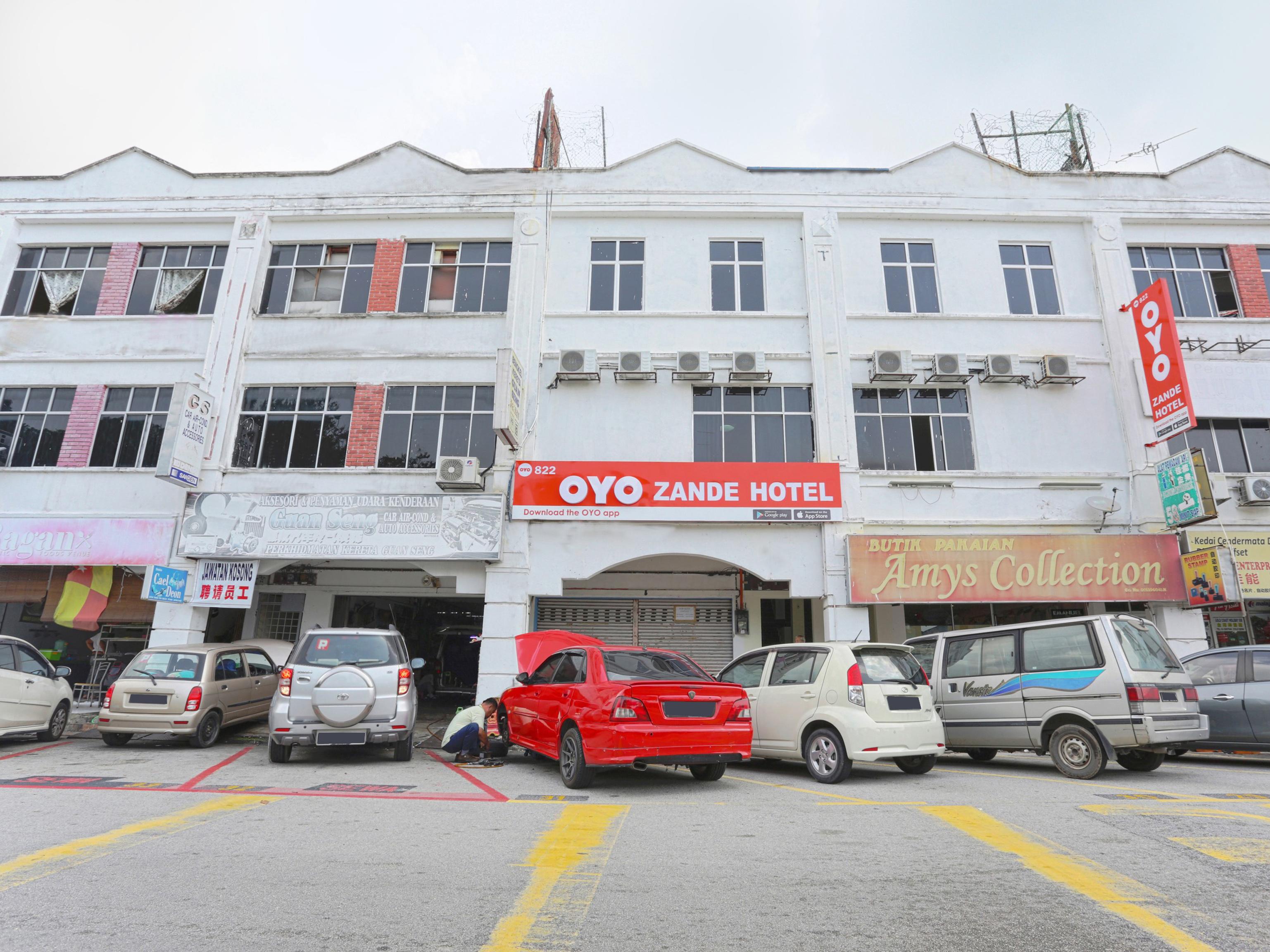 Oyo 822 Zande Motel Куала Селангор Екстериор снимка